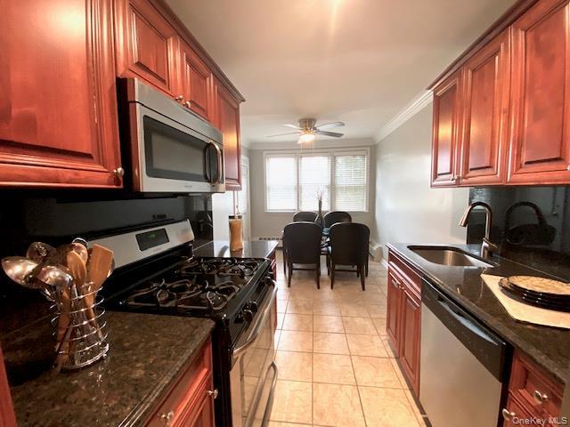 Photo - 69 Prospect Ave Unit 18W