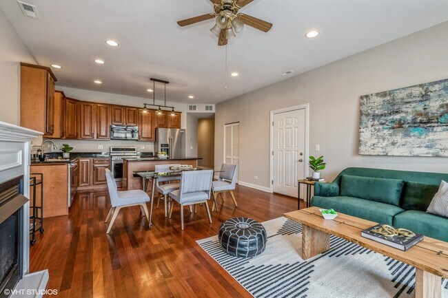 Photo - 2841 N Pulaski Rd