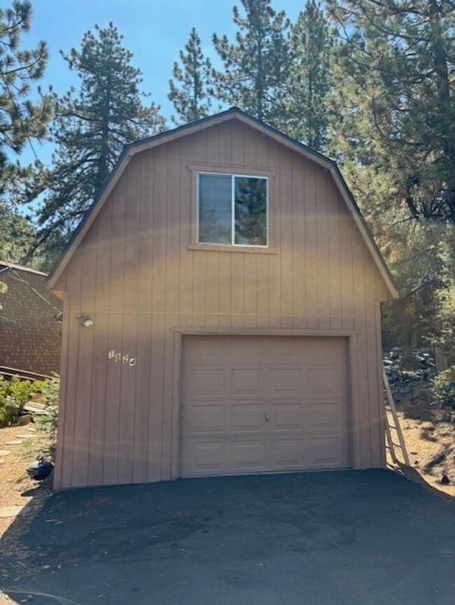 Photo - Charming Mountain Retreat with Loft & Scen...