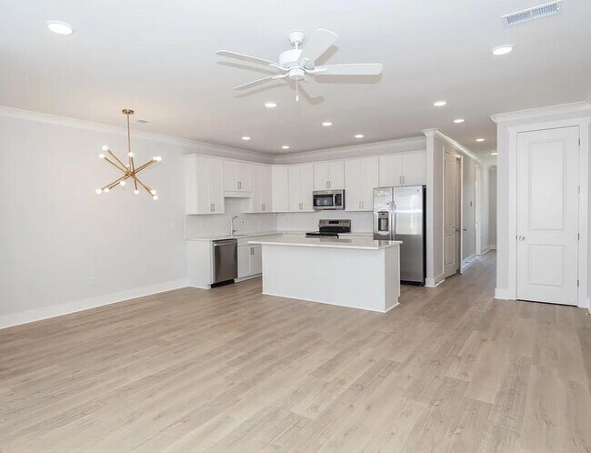 2022 Rosemary St