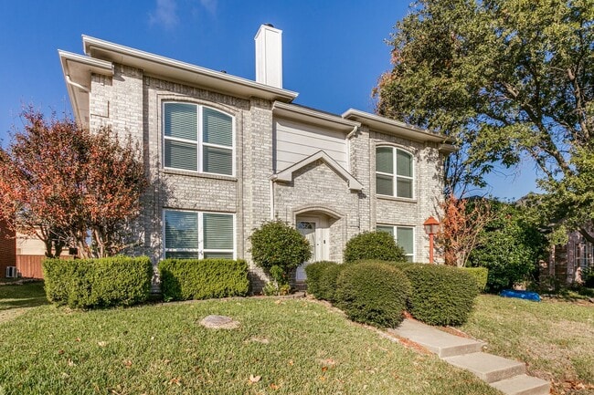 Photo - 1728 Creekpoint-
