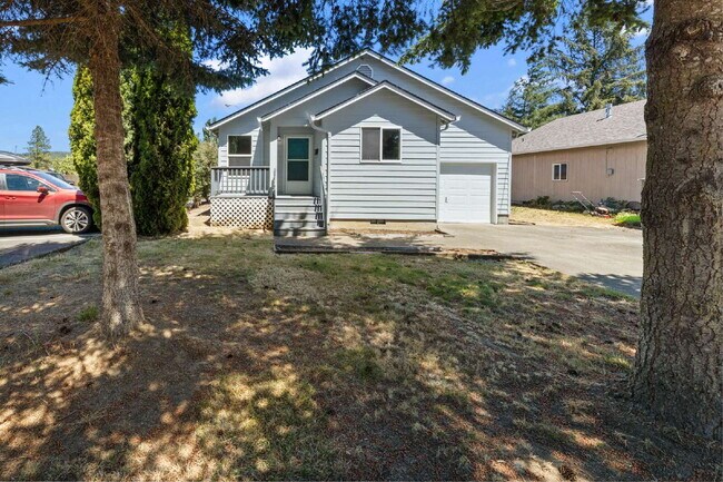 Photo - Updated 3 bedroom home with garage