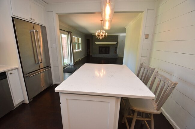 Photo - Penn Schools! Updated 3 bedroom 2 full bath home in Mishawaka IN