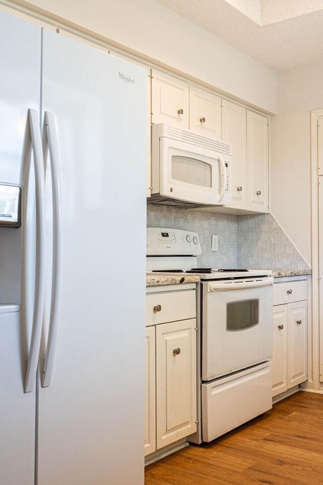 Photo - 6508-6510 Alford Unit 6508