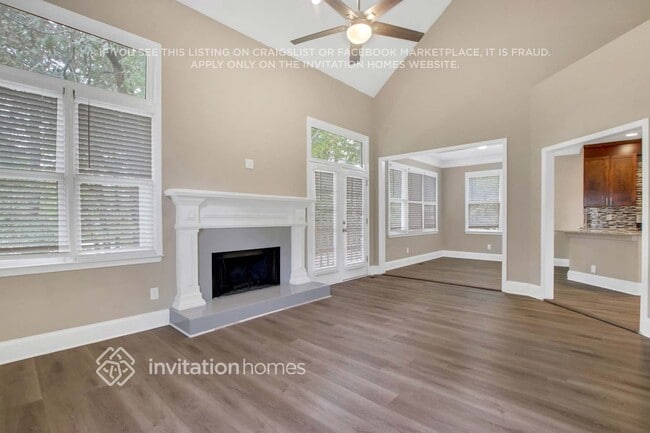 Photo - 2719 McCoy Ave