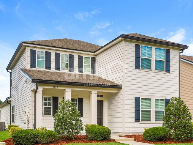 Building Photo - 3229 Roundabout Dr