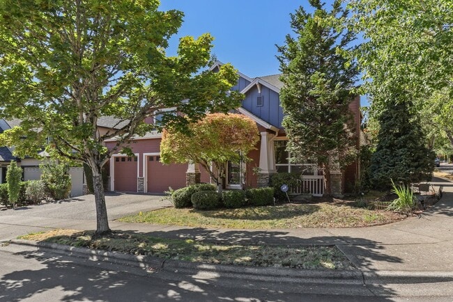 Photo - FOR RENT: CORNER LOT, Immaculate, lovely a...