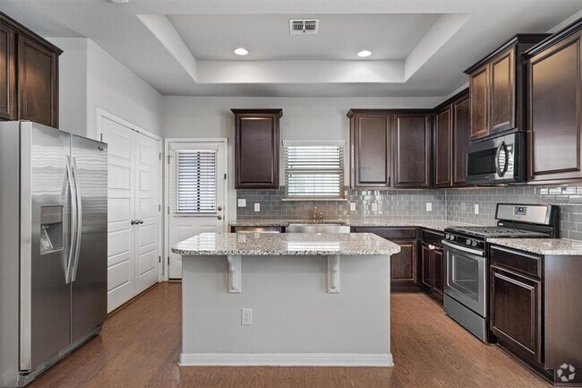 Building Photo - 905 Firebranch Trail Rental
