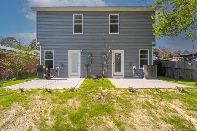 Photo - 907 Rochester Dr