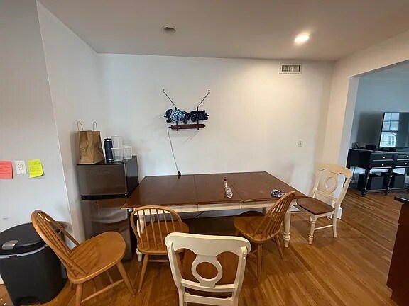 Photo - 25 Crosby Rd