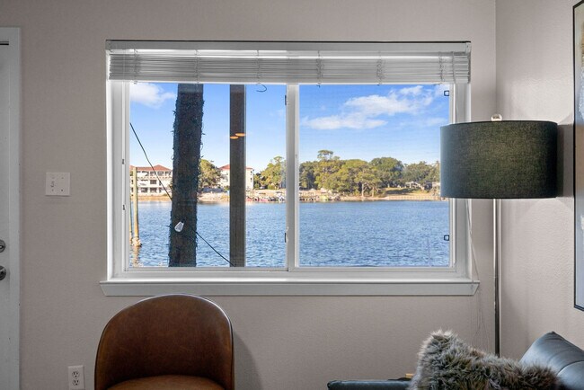 Photo - 331 Bluefish Dr Unidad SI ID1502067P