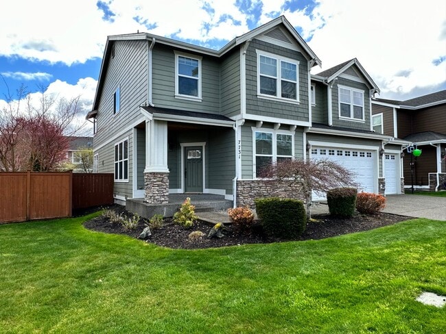 Photo - 7731 McKinley Loop NE