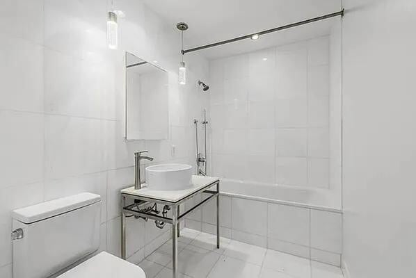 Photo - 15 Broad St Unit 2828