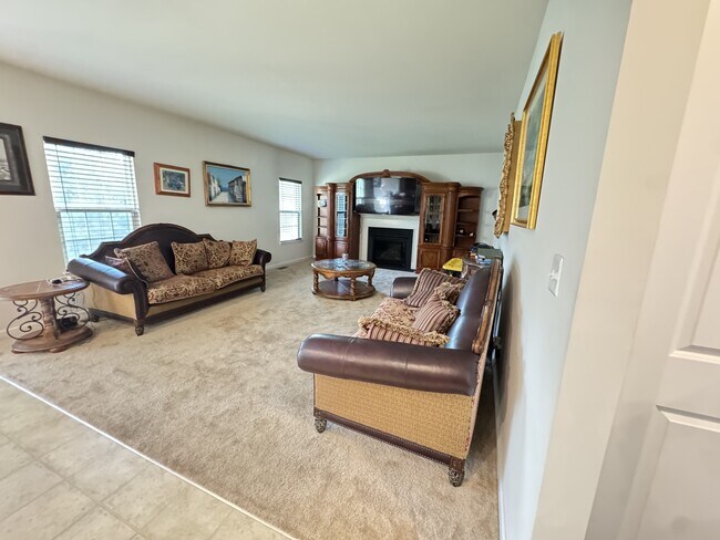 Photo - 14217 Belle Ave