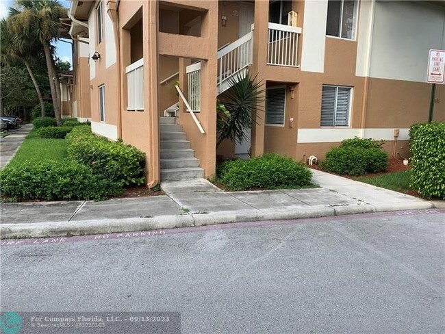 Photo - 755 NW 92nd Ave Condo