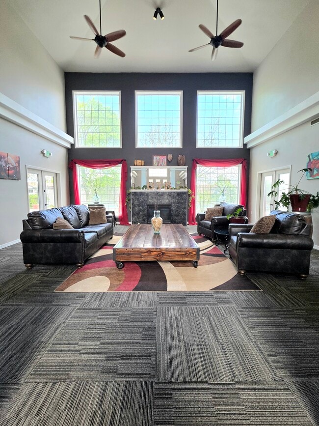Clubhouse/Office