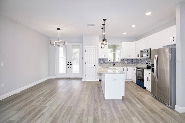 Photo - 4510 Boabadilla Ave