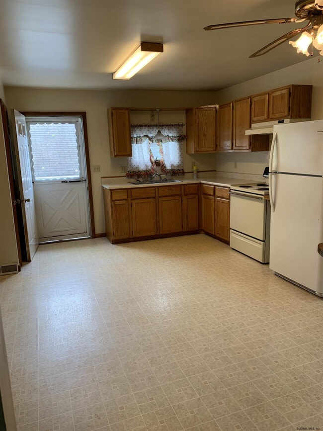 Photo - 119 Dunsbach Rd Unit Apt 2 (Rear)