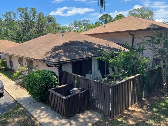Photo - 420 Westwood Dr