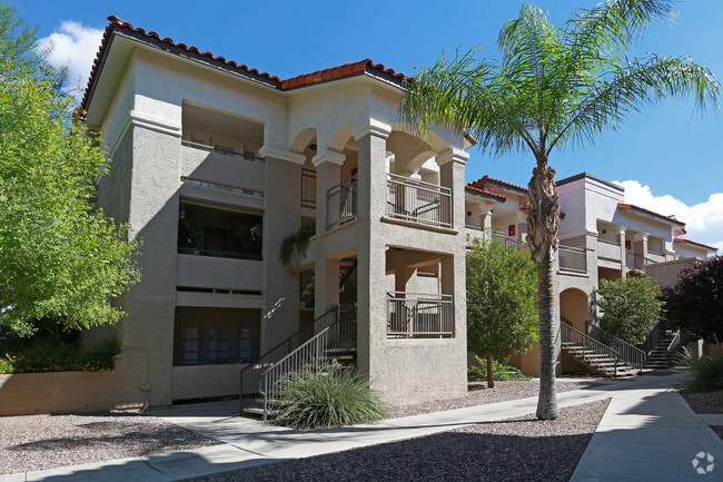 Photo - Lantana Apartments