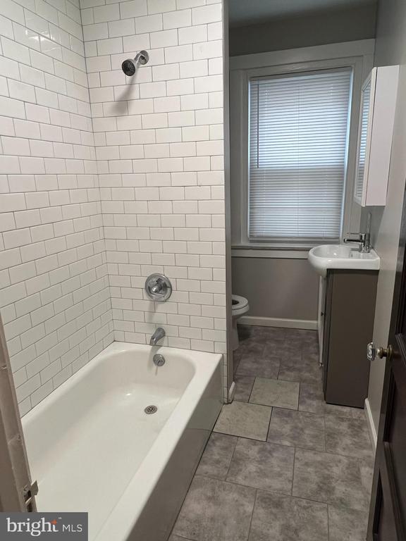 Photo - 243 Haverford Ave Unit 2