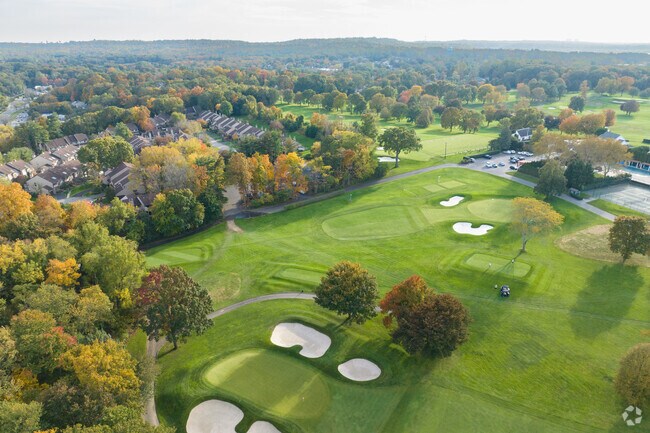 Photo - Knolls of Glen Head