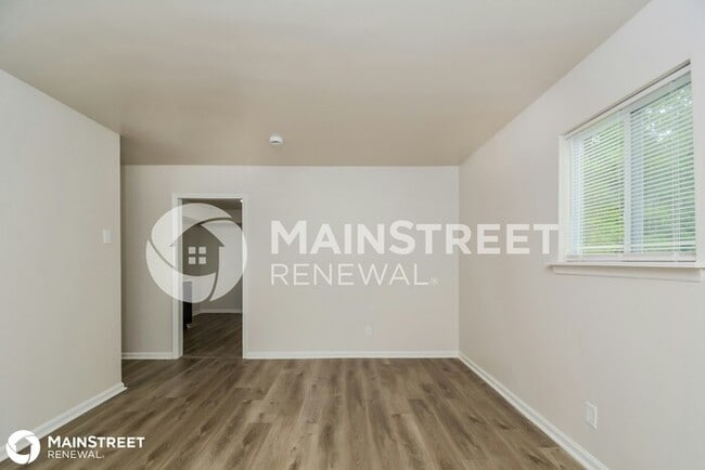 Photo - 213 Torain St, Hillsborough, NC 27278