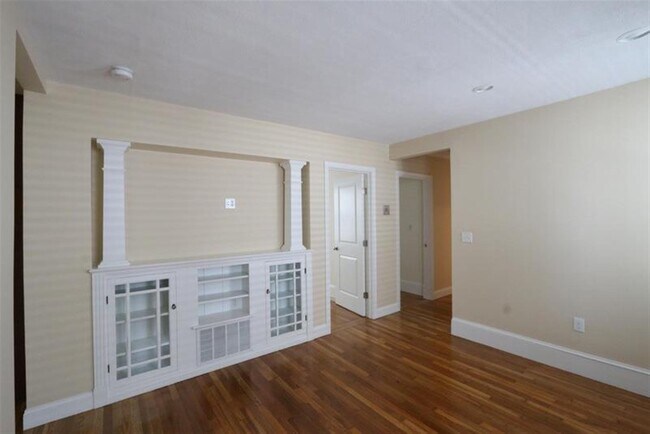 Photo - 38 Medford St Unit 1