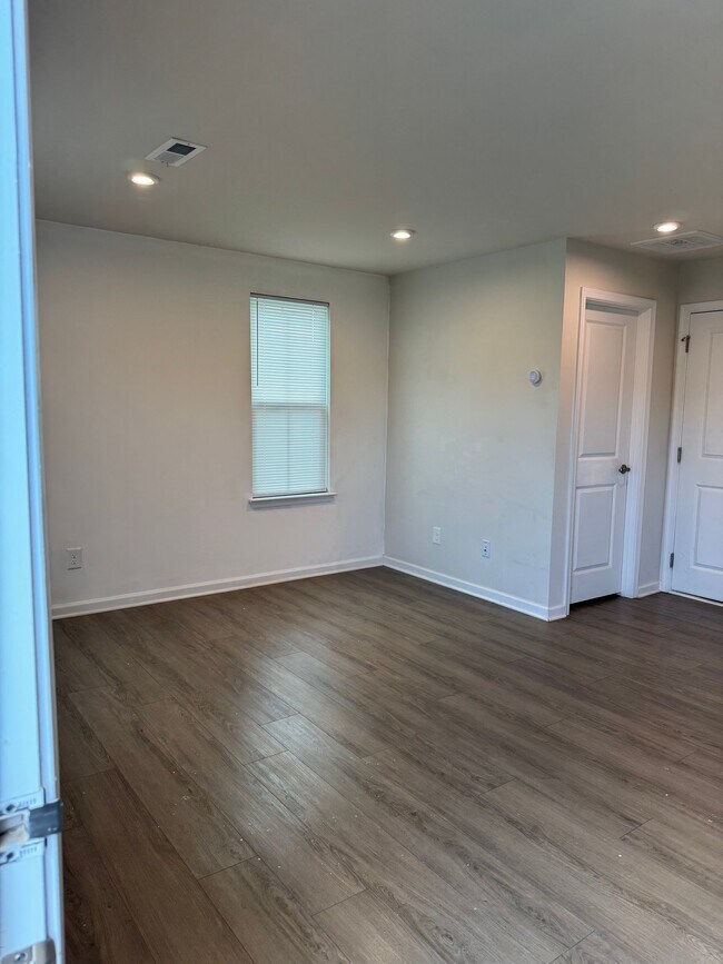 1953 Stallings Rd