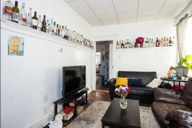 Photo - 222 Waverly Pl