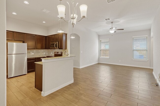 Photo - GORGEOUS 3 BEDROOM DUPLEX LOCATED IN BASTROP, TX!