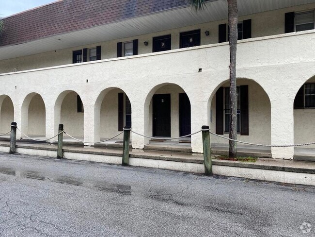 Building Photo - 1714 El Prado Rd Rental