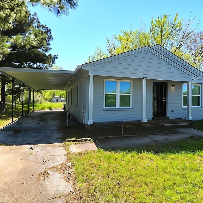 Building Photo - 1167 Fiber Rd Rental