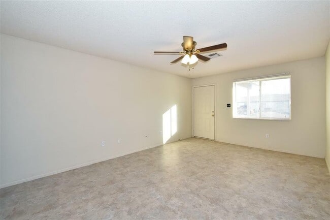 Photo - 8840 E 38th Ln