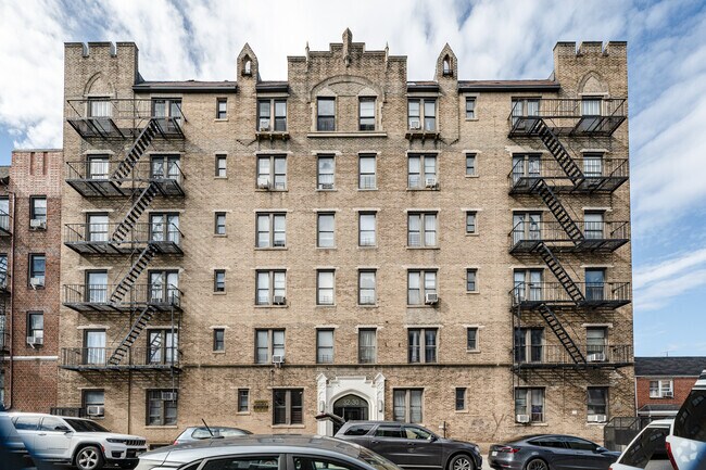 Photo - 3230 93rd St