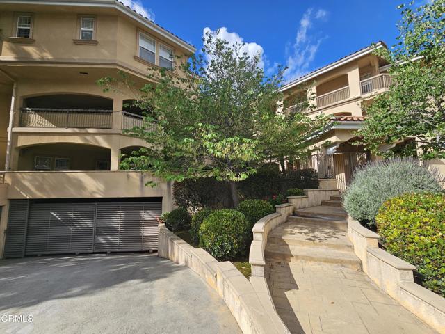 Photo - 2930 Fairway Ave Unit 105