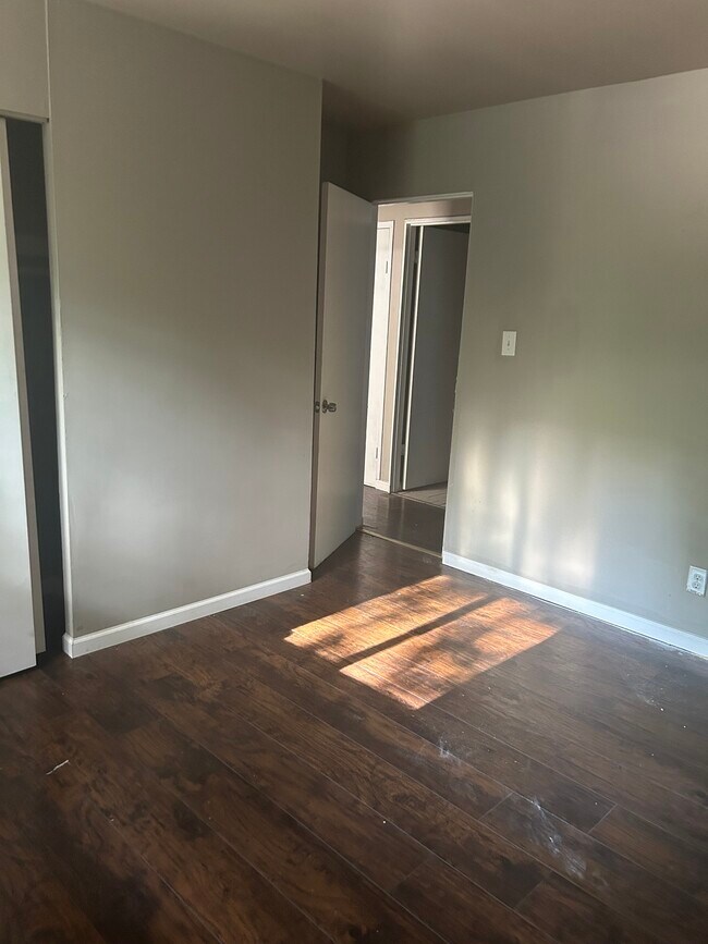 Photo - 4010 Ohio St