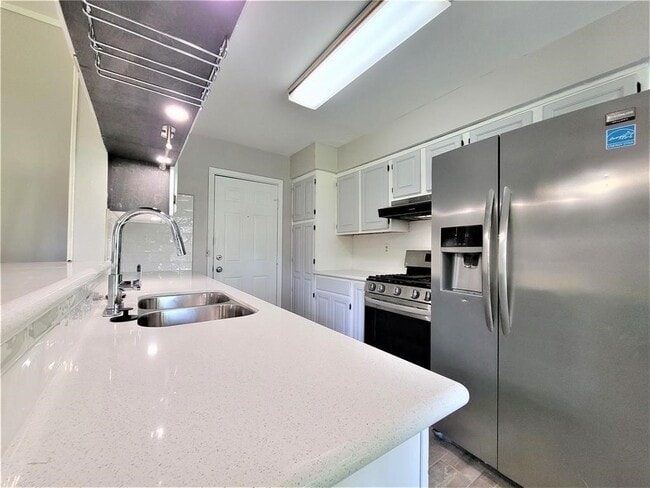 Photo - 2303 Oboe Trail