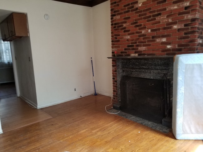 Photo - 1123 Spruce St