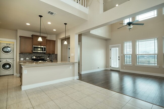 Photo - 7320 Easy Wind Dr