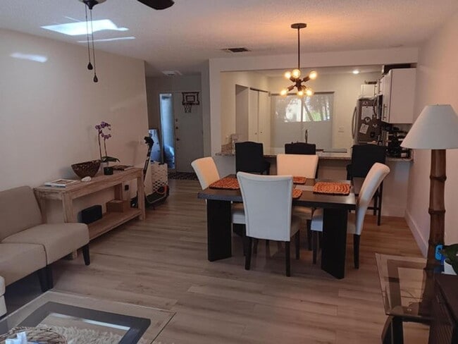 Photo - 13155 Chadwick Ct