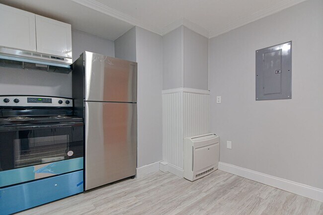 Photo - 781 Main St Unit 2