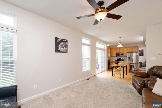 Photo - 662 Holly Hill Dr