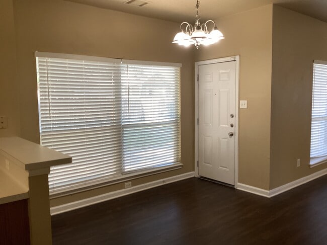 Photo - 3608 Cheyenne St