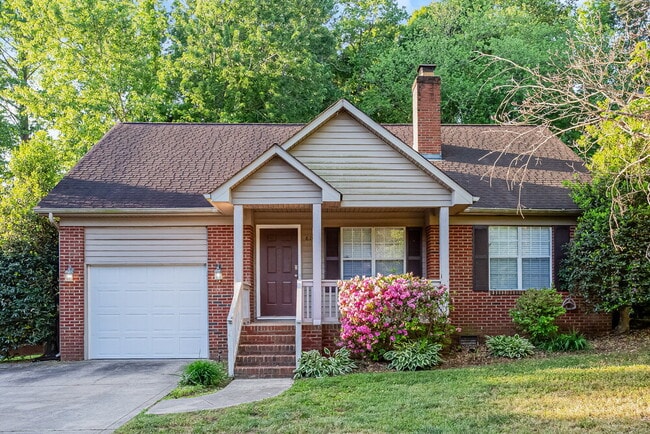 Building Photo - 8200 David Lee Ln