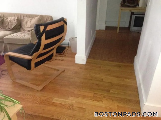 Photo - 35 Brookline St Unidad 4