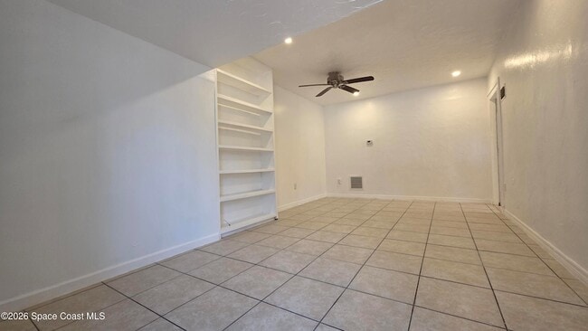 Photo - 1550 S Atlantic Ave Unidad 3 Bed