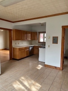 21 Maple St