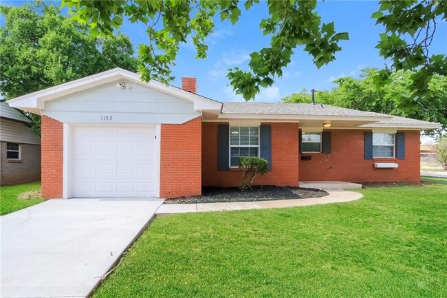 Building Photo - 1153 Elmhurst St