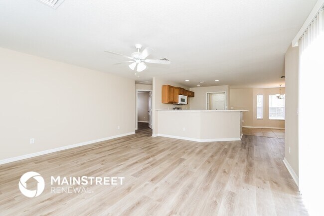 Photo - 480 Danube Dr
